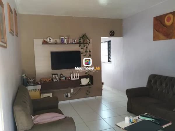 Casa em Uberlândia - Laranjeiras