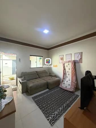 Casa em Uberlândia - Jardim Holanda