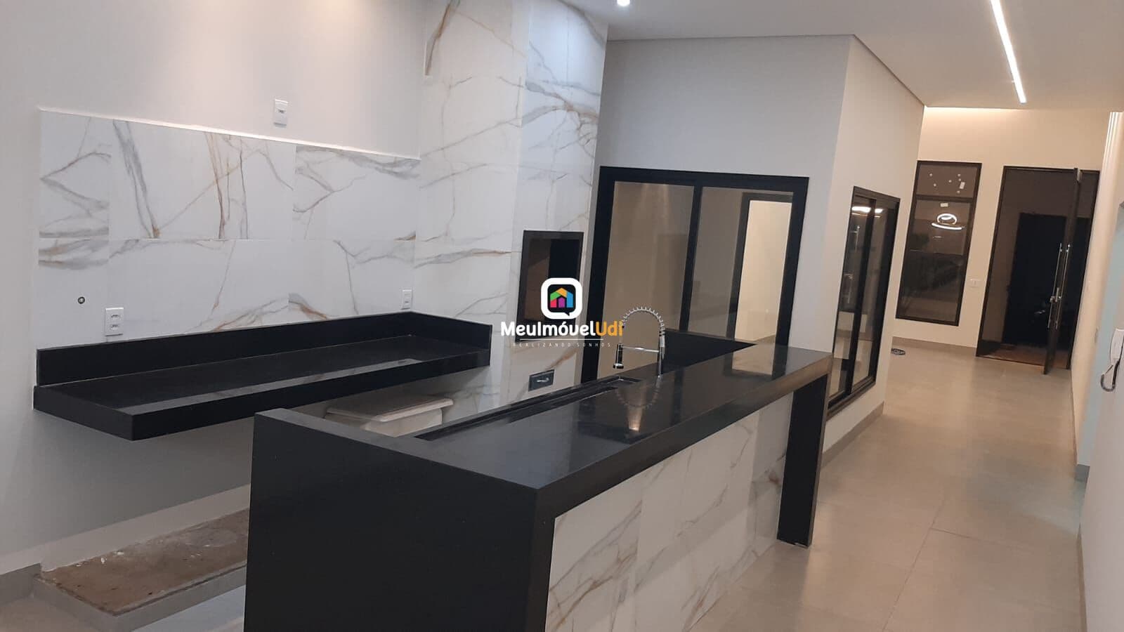 Casa em Uberlândia - Jardim Holanda