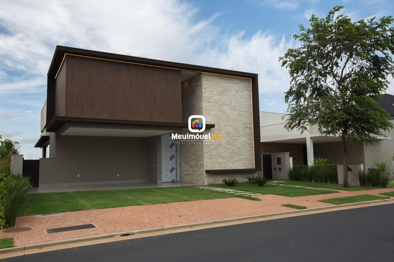 Casa em Uberlândia - Granja Marileusa
