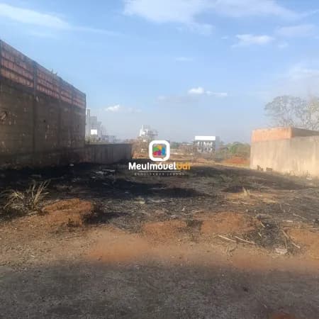Lote/Terreno em Uberlândia - Alto Umuarama