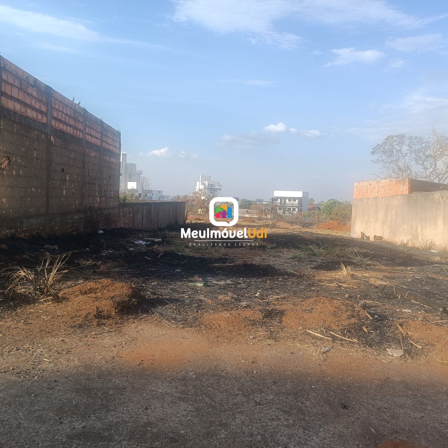 Lote/Terreno em Uberlândia - Alto Umuarama