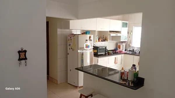 Casa em Uberlândia - Jardim Europa