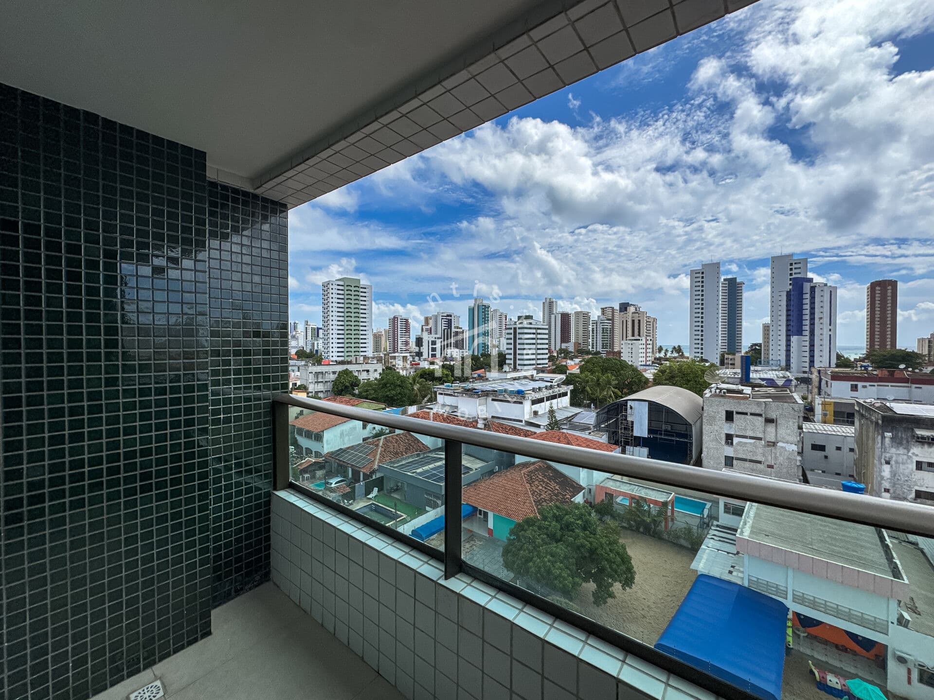 Apartamento com 2 quartos à venda, 57m2 em Candeias