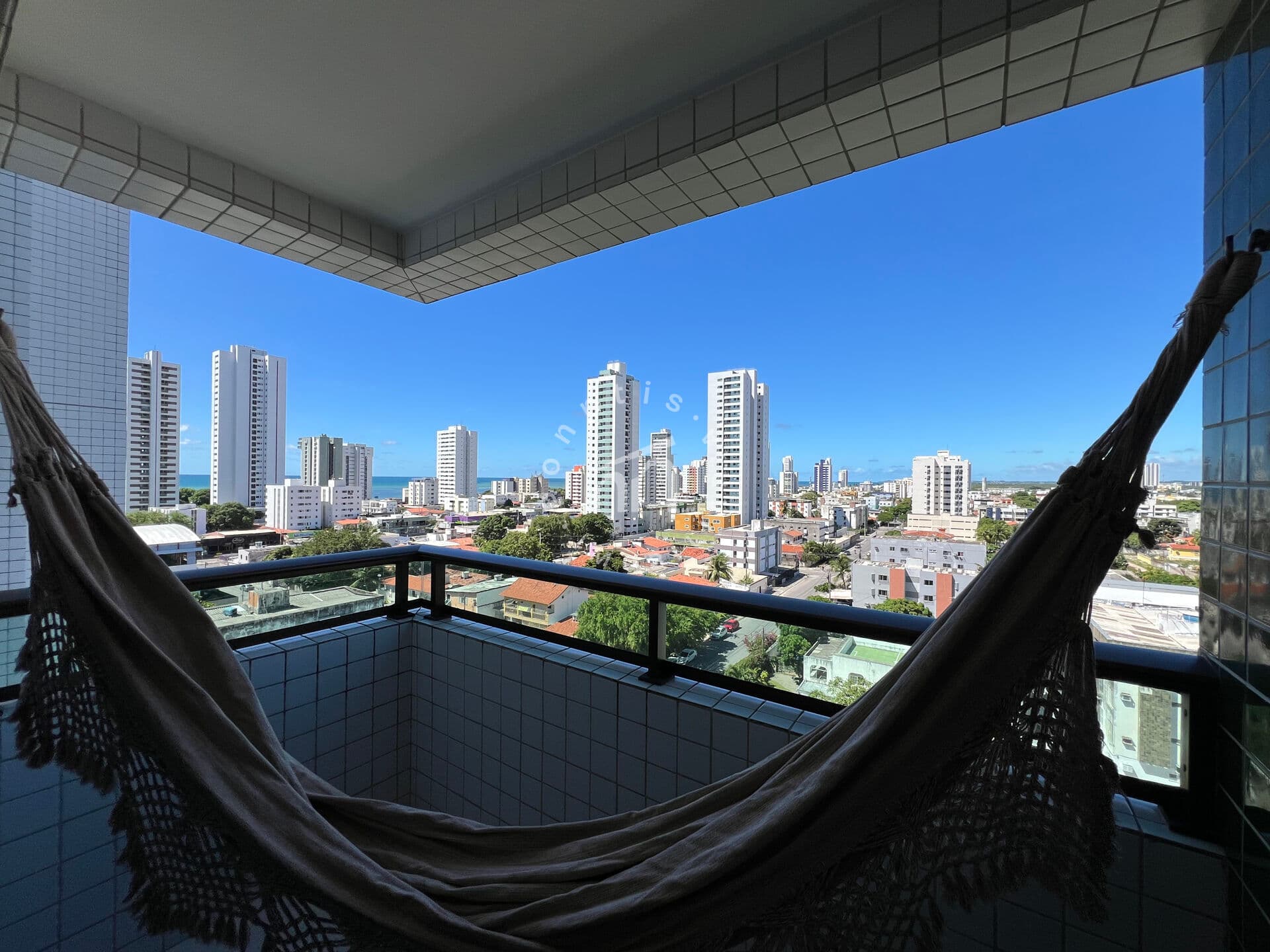 Apartamento com 3 quartos à venda, 67m2 em Candeias