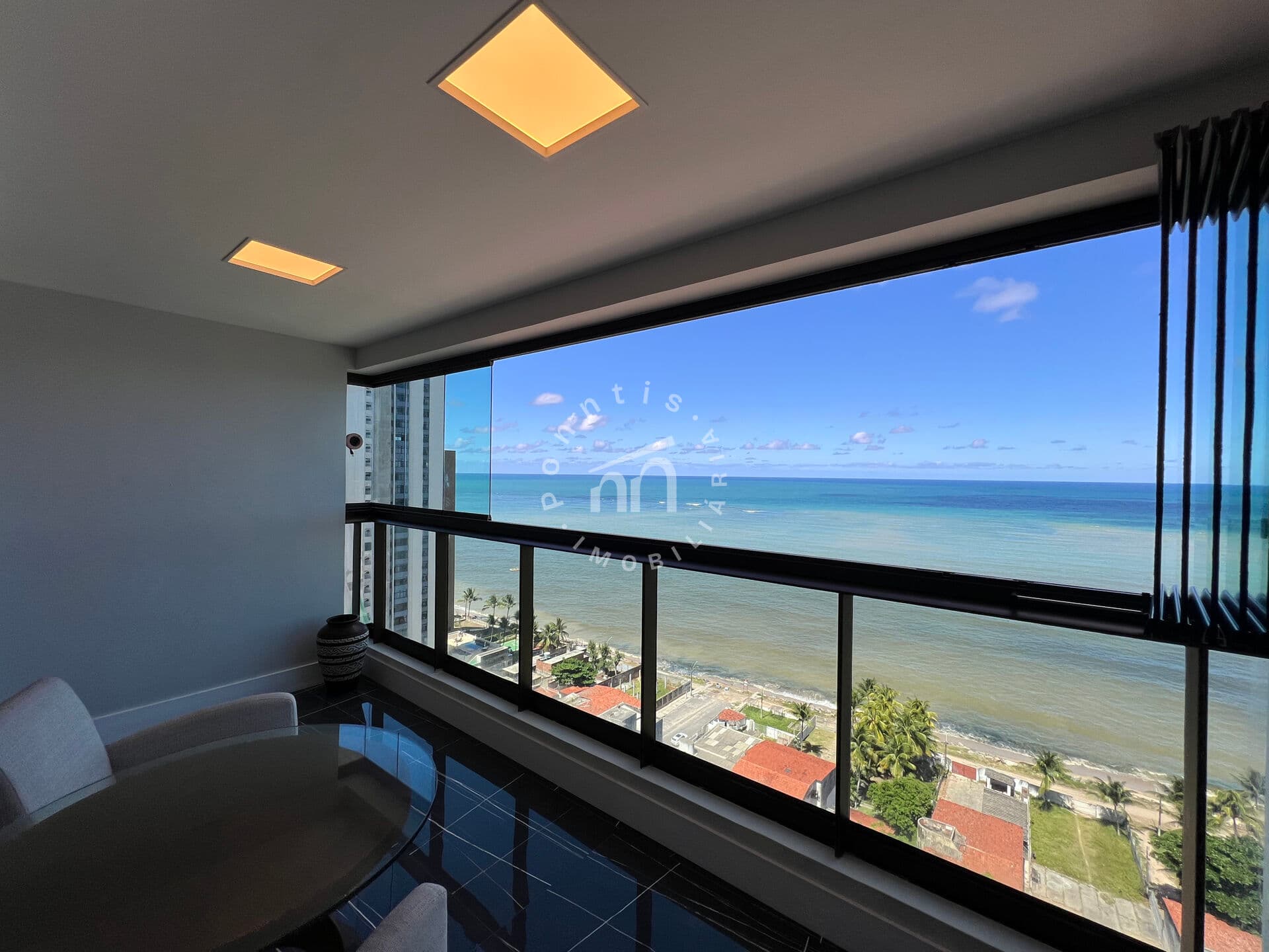 Apartamento com 3 quartos à venda, 98m2 em Candeias