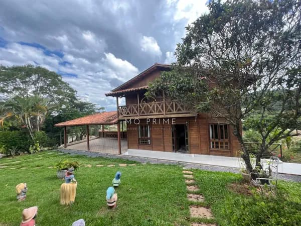 Casa no Condomínio Solar das Palmeiras Esmeraldas/MG