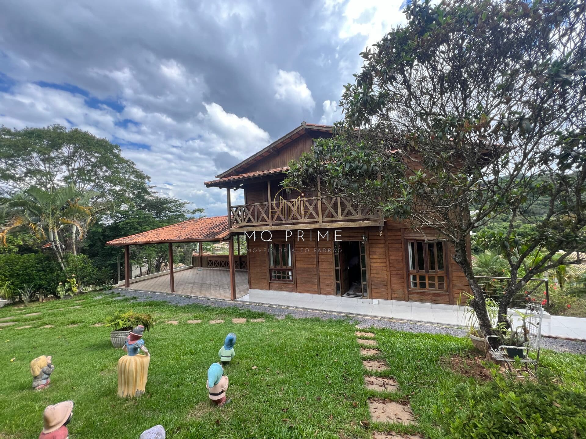 Casa no Condomínio Solar das Palmeiras Esmeraldas/MG