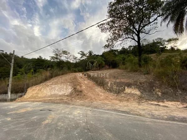 Terreno com projeto no condominio Solar das Palmeiras