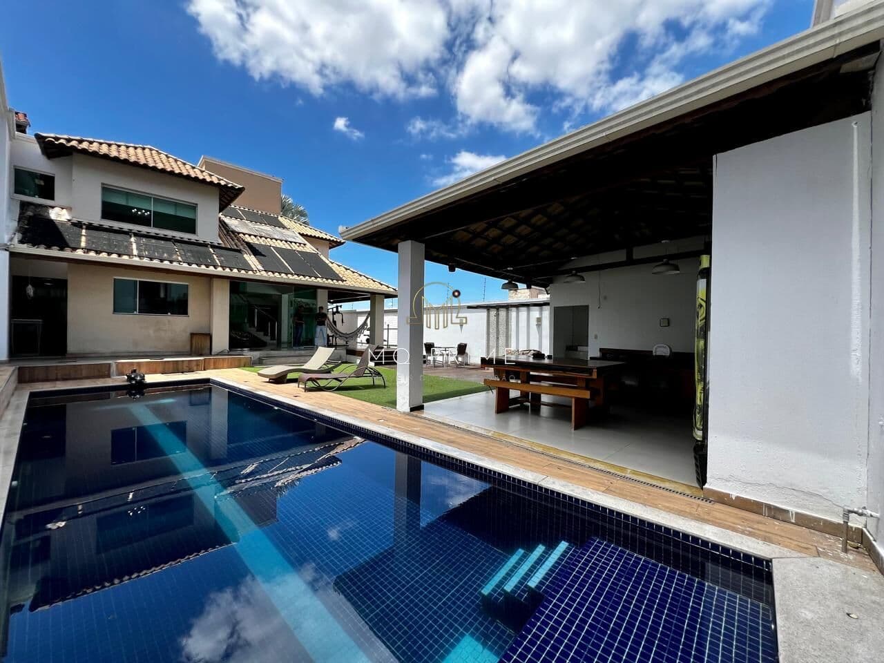 Casa de 3 quartos, suite e closet em Contagem