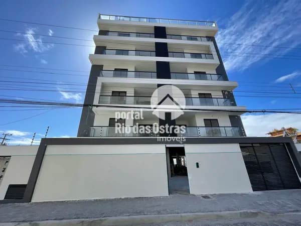 Apartamentos de alto padrão a 50m da Praia de Costazul