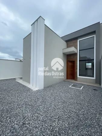 Casa Linear com terraço próxima ao Novo Shopping