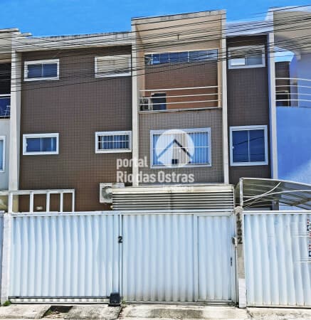 Casa Triplex com vários ambientes