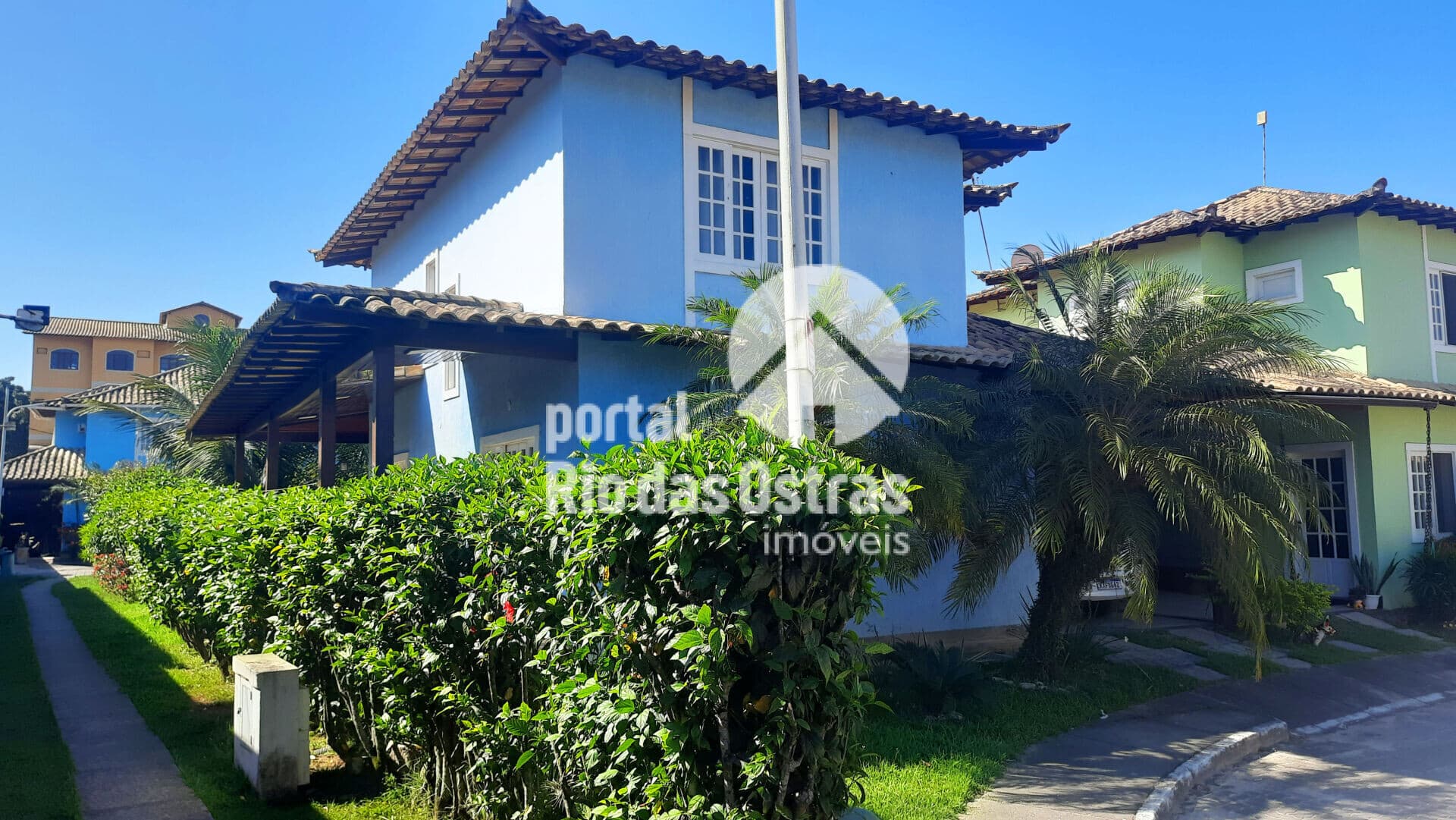 Sobrado em Rio das Ostras - Jardim Campomar