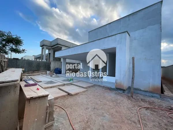 Casa de alto padrão no Viverde 2 com 3 suítes e piscina