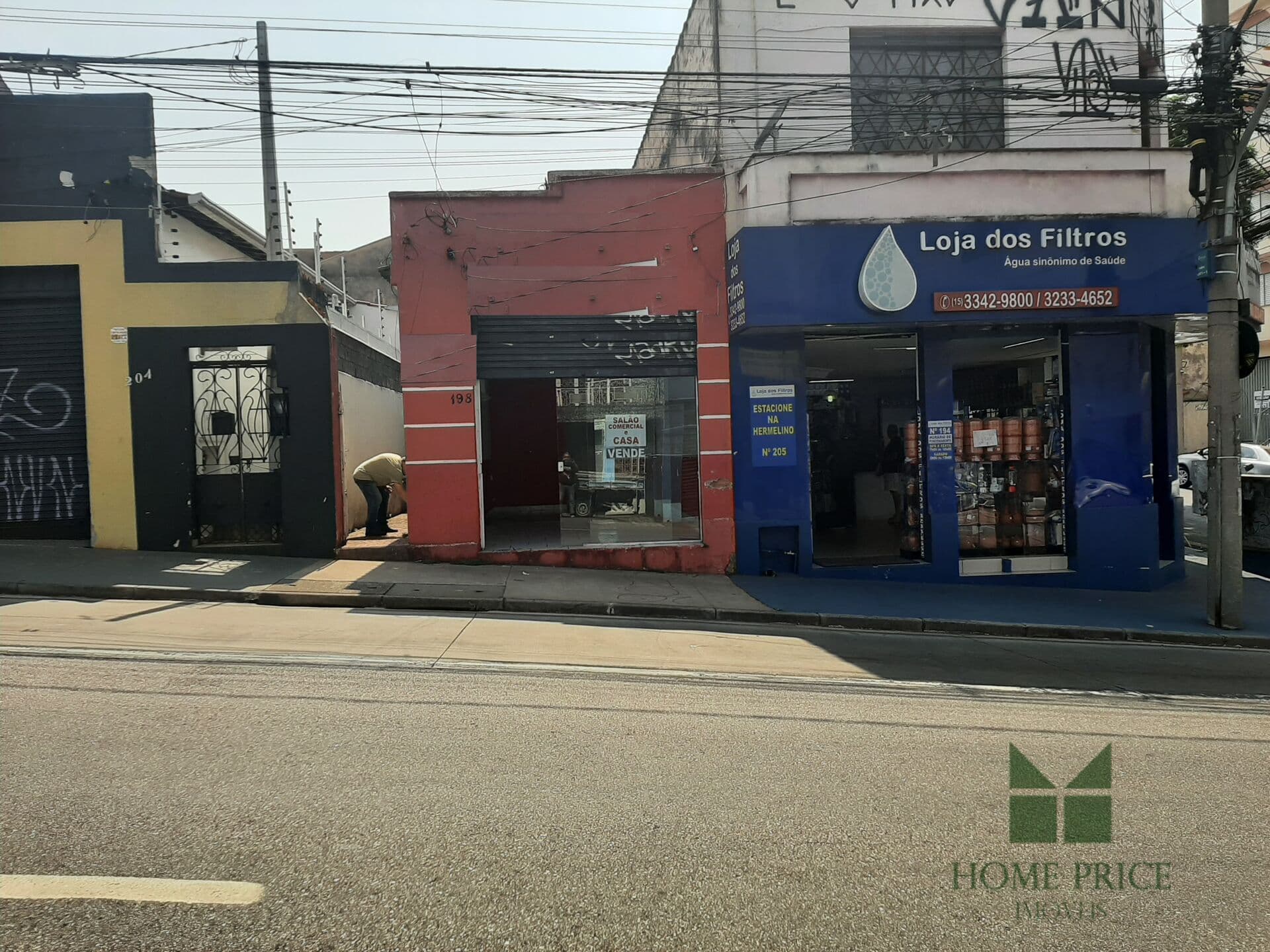 Salão comercial com Edícula
