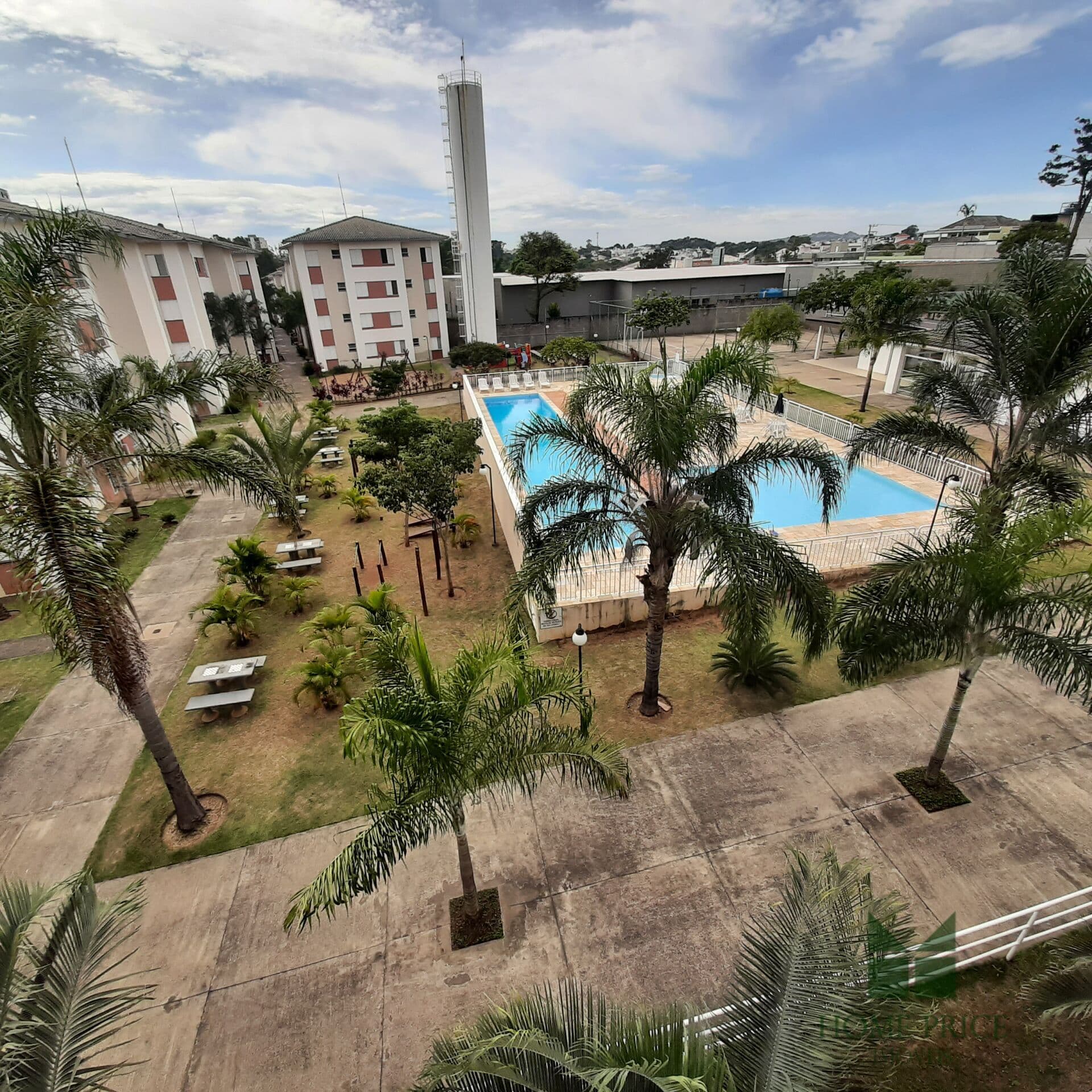 Apartamento em Alto da Boa Vista mobiliado.