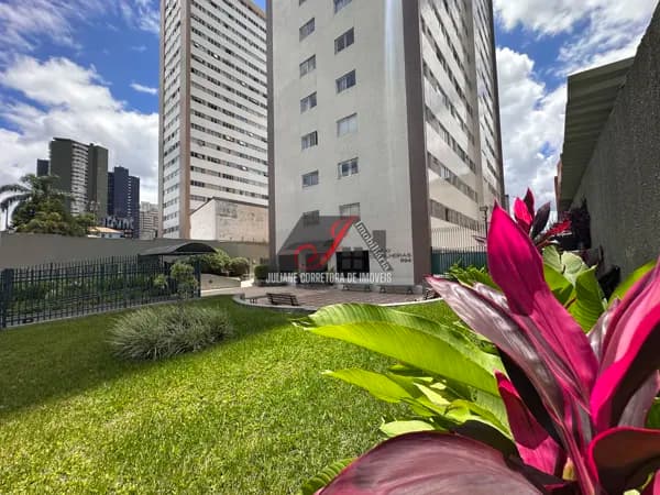 Apartamento à venda, 02 quartos, bairro Rebouças em Curitiba.