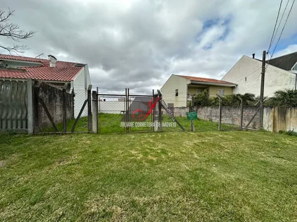 Terreno à venda, ZR2 Bairro Santa Cândida em Curitiba/PR.