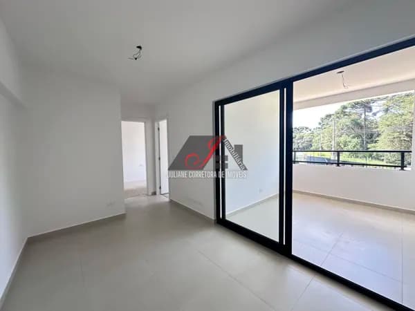 Apartamento à venda, 02 quartos no Condomínio Up Garden na Cidade Industrial de Curitiba.