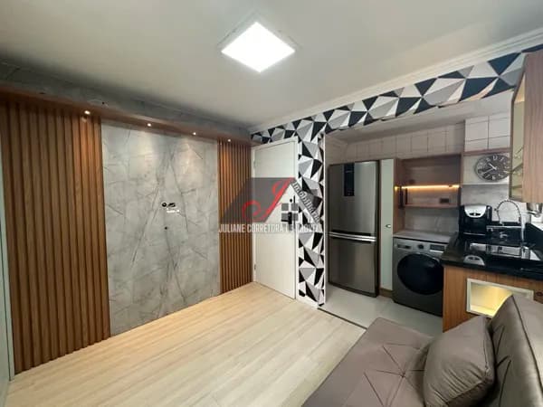 Apartamento 01 quarto, à venda, semi mobiliado, Centro de Curitiba.