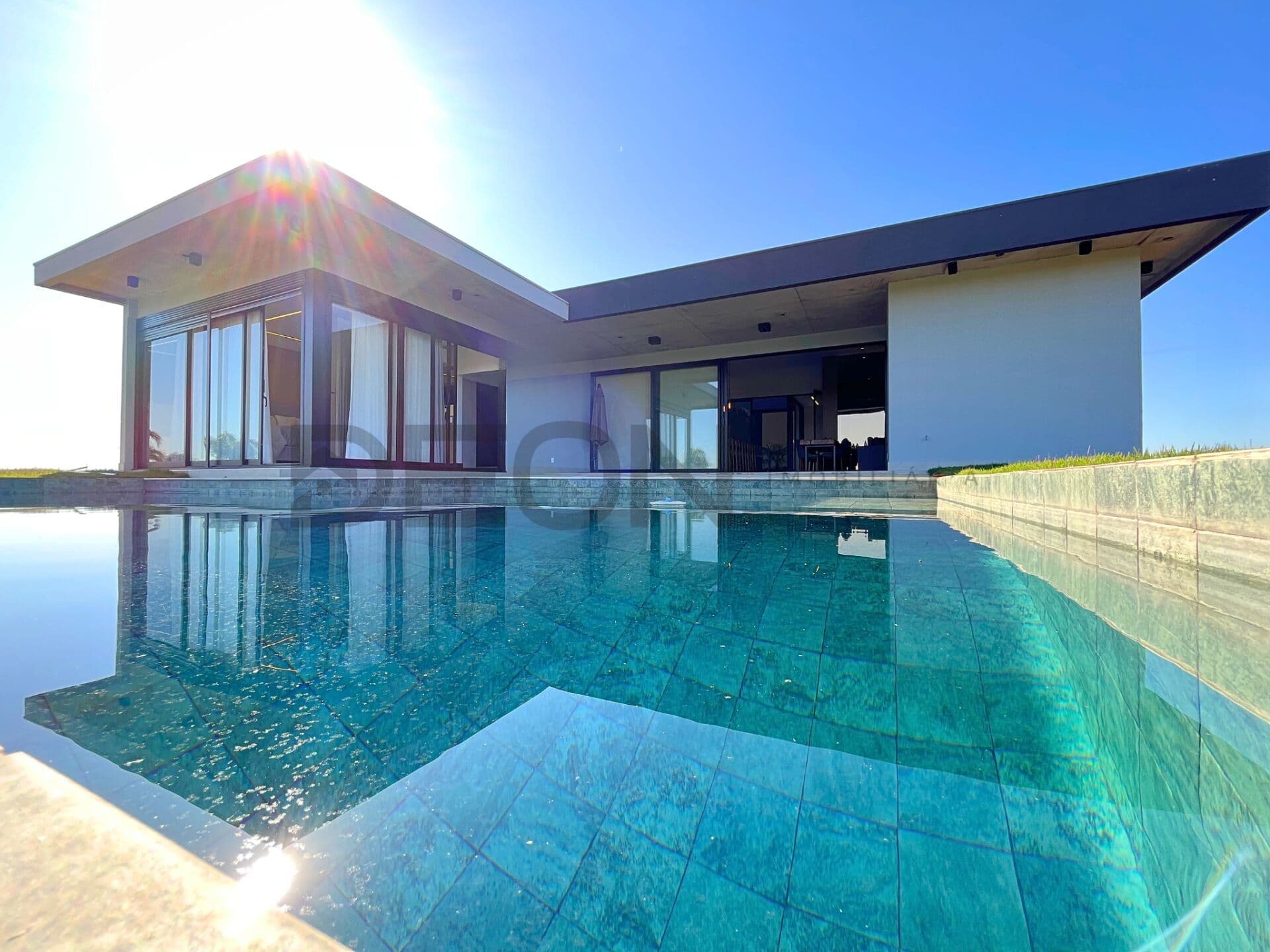 Casa em Cascavel - Área Rural de Cascavel