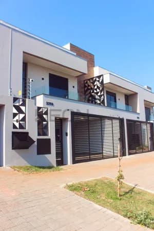 Sobrado em Cascavel - Country