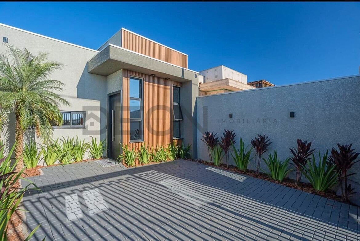 Casa em Cascavel - Recanto Tropical