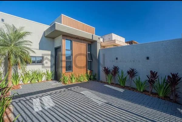 Casa em Cascavel - Recanto Tropical