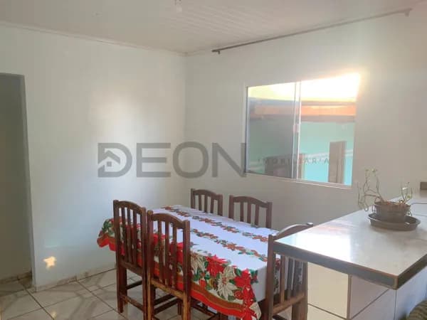 Casa em Cascavel - Esmeralda