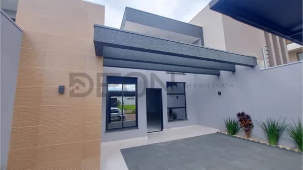 Casa em Cascavel - Recanto Tropical