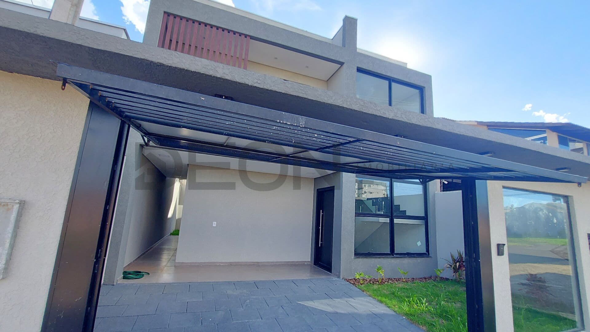 Sobrado Alto Padrão em Pioneiros Catarinenses, Cascavel/PR
