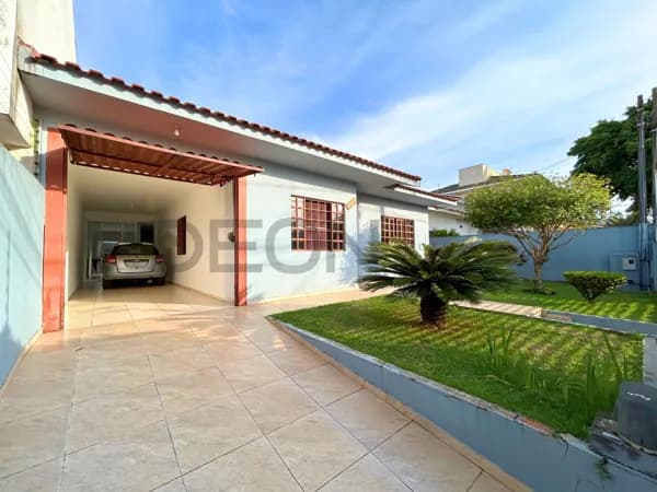 Casa em Cascavel - Região do Lago