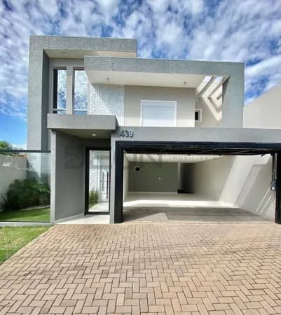 Sobrado em Cascavel - Bairro São Cristóvão