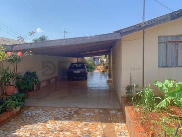 Casa em Cascavel - Santos Dumont