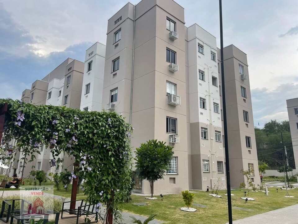 LINDO APARTAMENTO NO TÉRREO EM NEVES - EM FRENTE A BASE DE FUZILEIROS NAVAIS