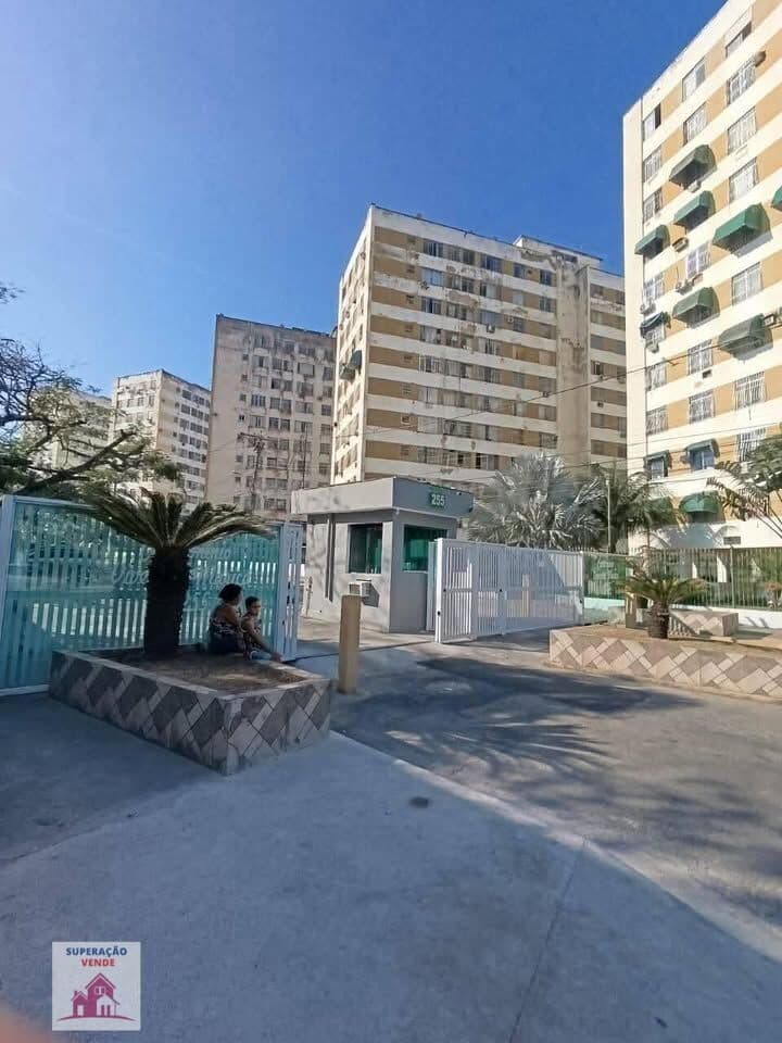 Apartamento excelente no Colubandê - SG na Av. Maricá