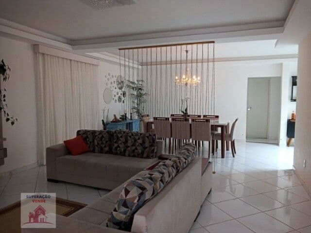 LUXUOSA CASA COM 3 QUARTOS, 1 COM SUÍTE COM BANHEIRA HIDROMASSAGEM E ESPAÇO GOURMET INCRÍVEL EM RIO BONITO -GRENN VALLEY!