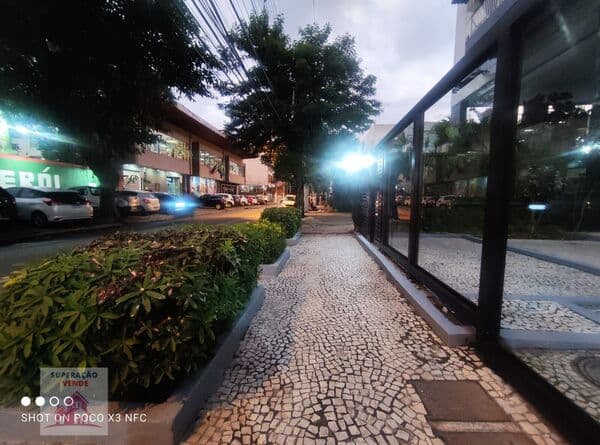 Apartamento com 3 quartos e 1 suíte no Ingá.
