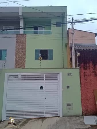 Sobrado seminovo 3 dormitórios, suite, 3 vagas - Vila Linda - Santo André/SP