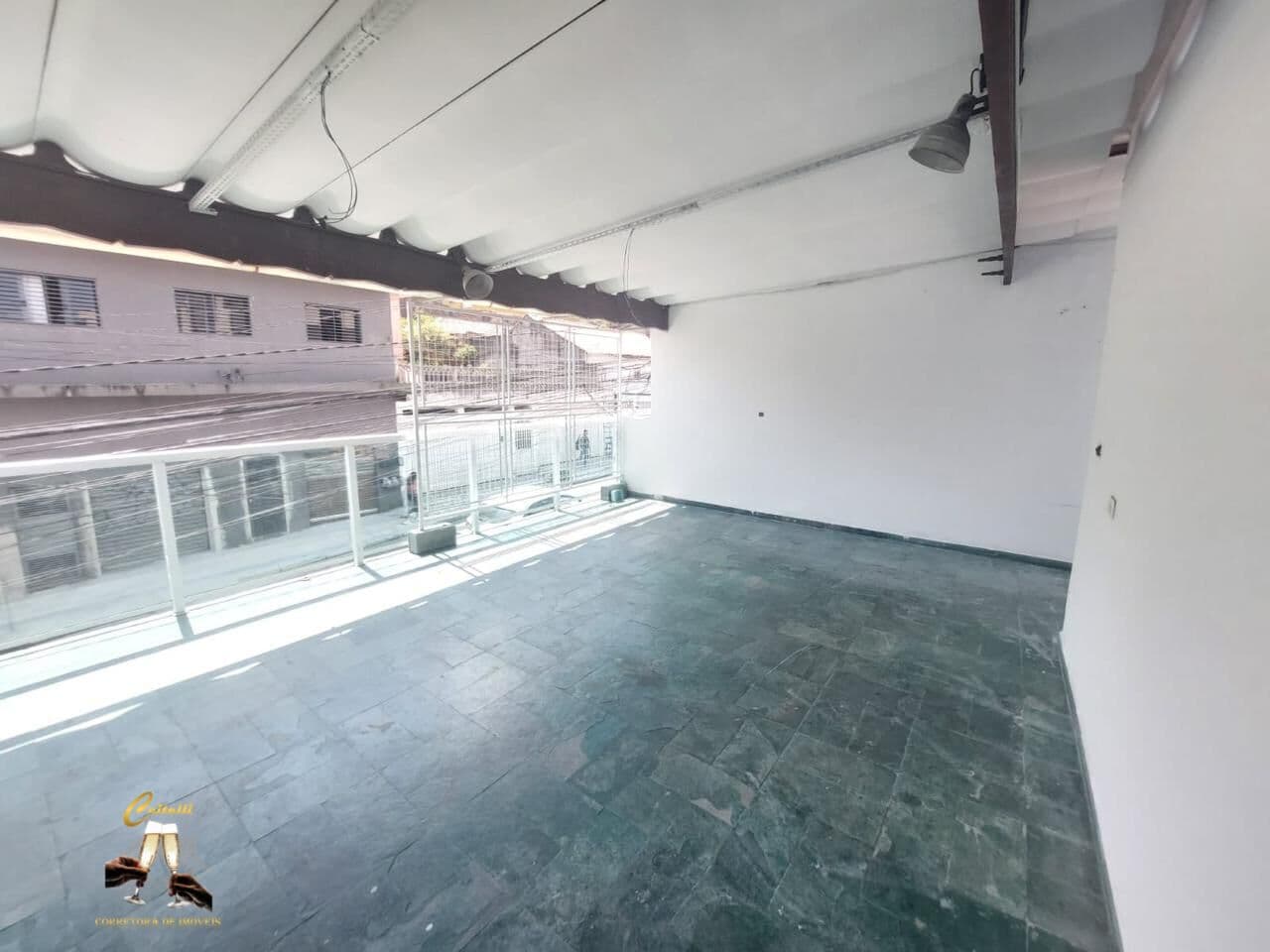 Casa/sobrado com 4 dormitórios, 2 vagas Vila Bocaina - Estuda Permuta