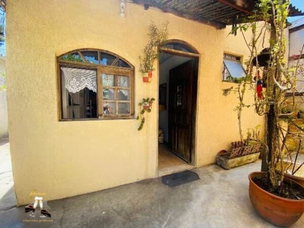 Casa Sobrado investimento ou Moradia - Planalto