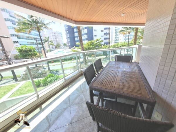 Apartamento Alto Padrão em Riviera São Lourenço