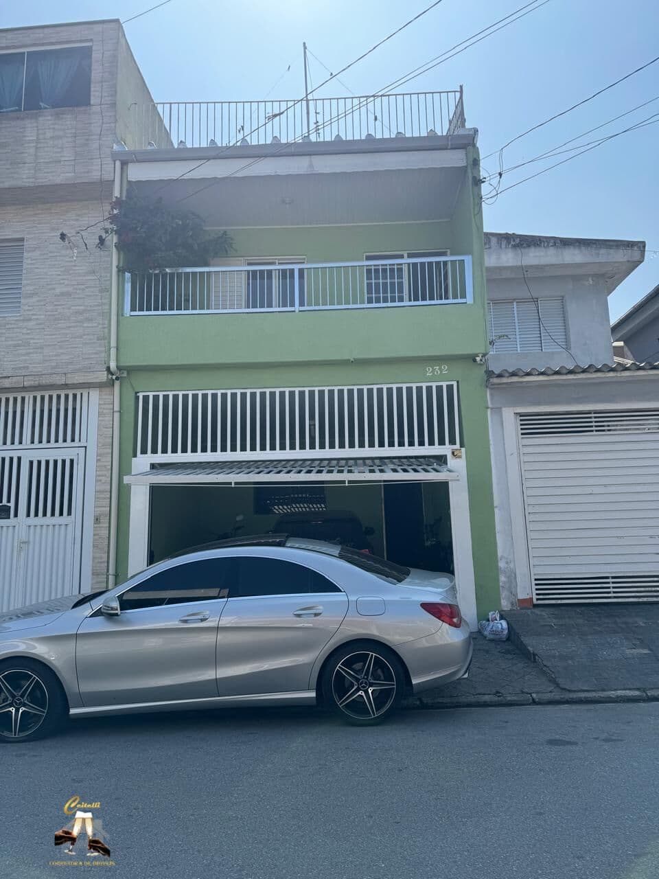 Sobrado Padrão - Ótimo para investir
