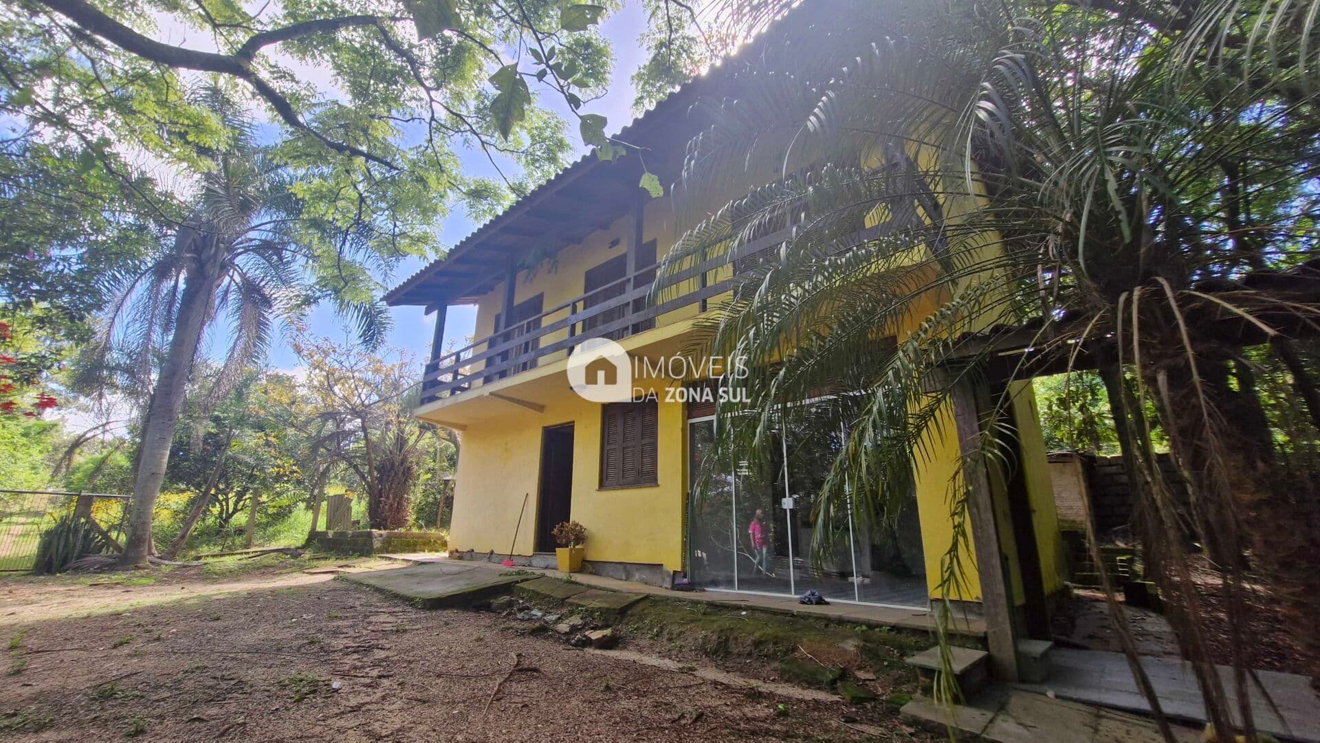 Sobrado em Porto Alegre - Hípica
