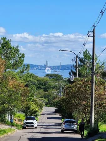 Lote/Terreno em Porto Alegre - Guarujá