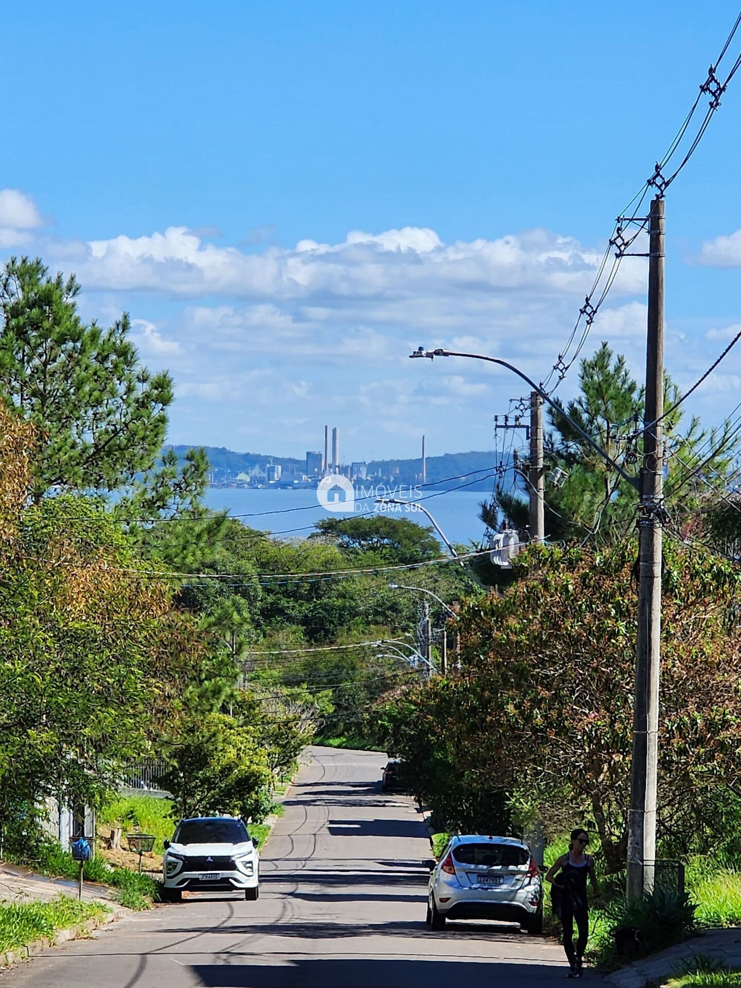 Lote/Terreno em Porto Alegre - Guarujá