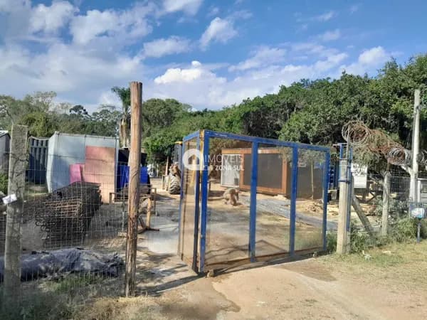 Lote/Terreno em Porto Alegre - Lami
