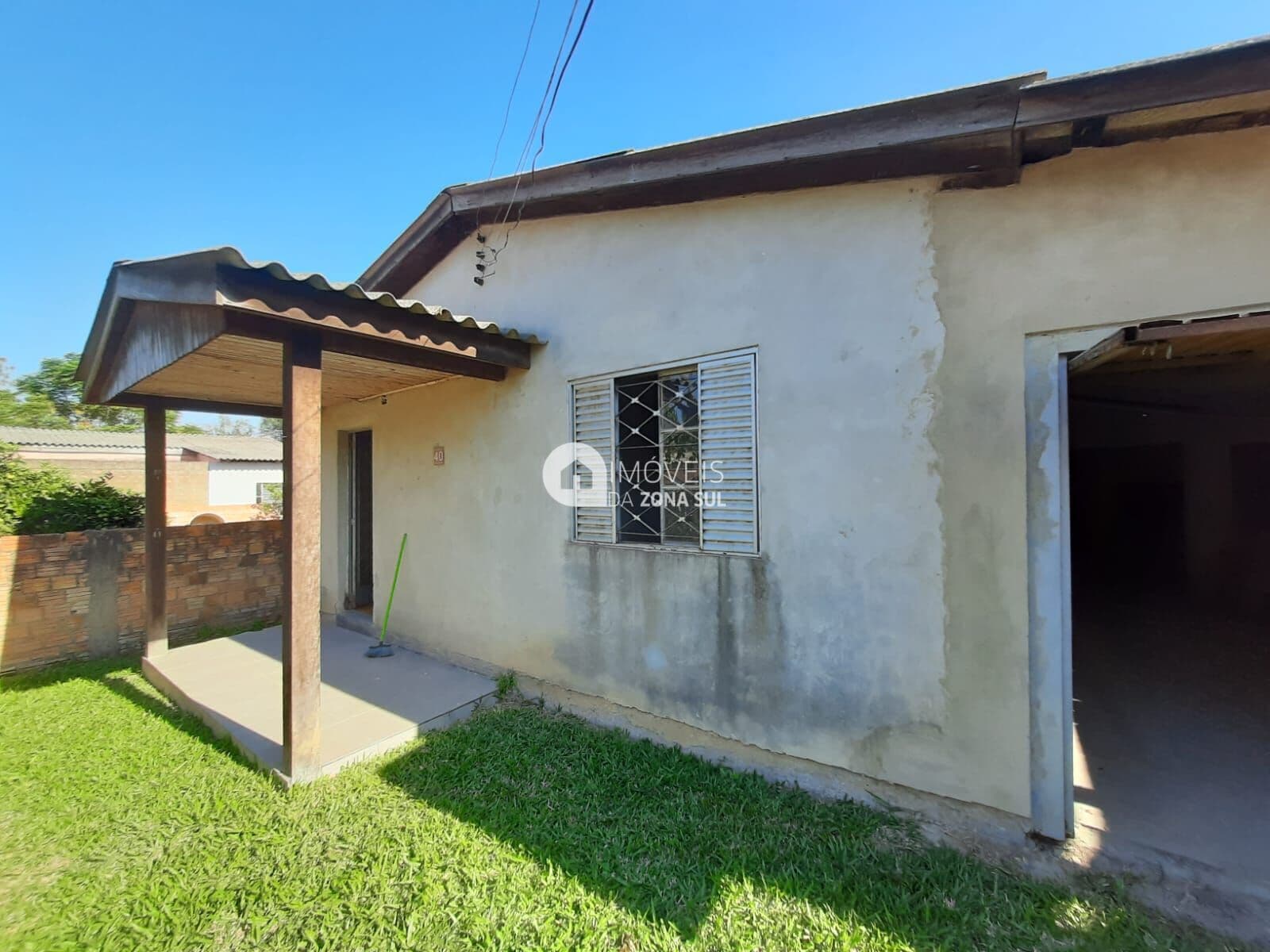 Casa Térrea de 3 dormitórios para locação no bairro Pronta Grossa