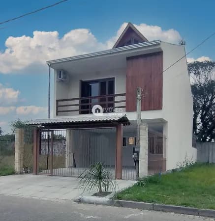 Sobrado em Porto Alegre - Hípica